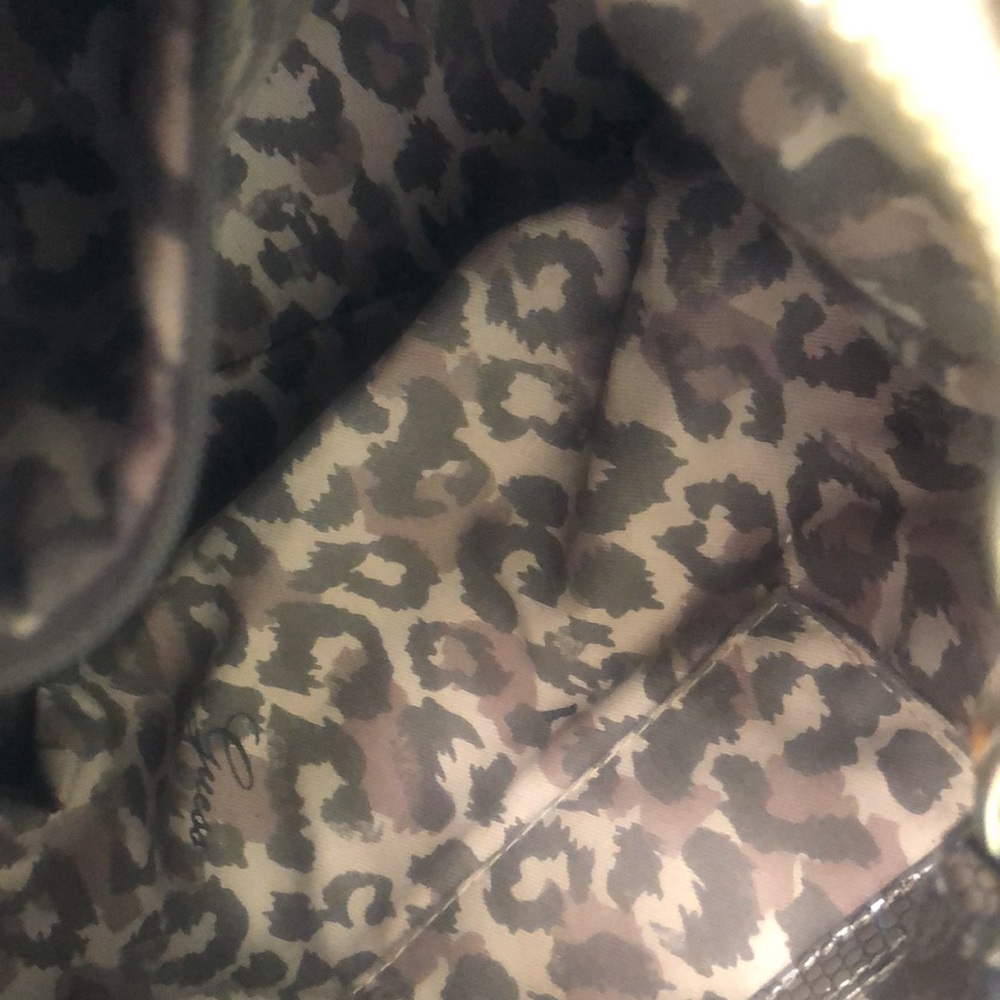 Guess Bag With Matching Wallet Bag In Good Condit… - image 4